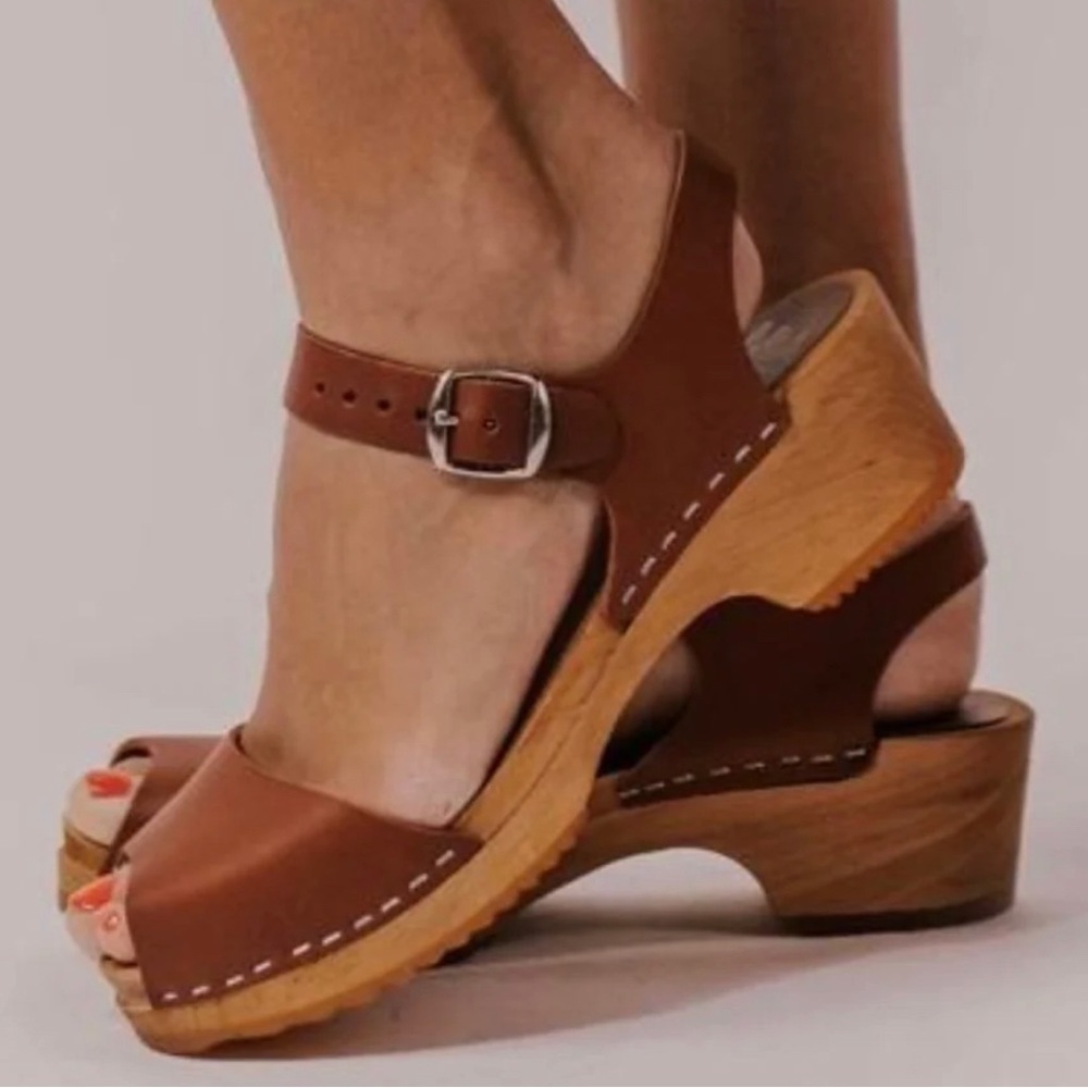 Mia Anja Clog size 39